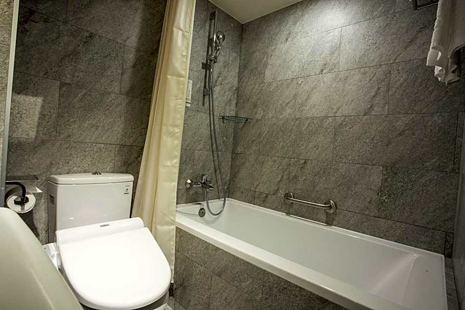 Citizen Hotel