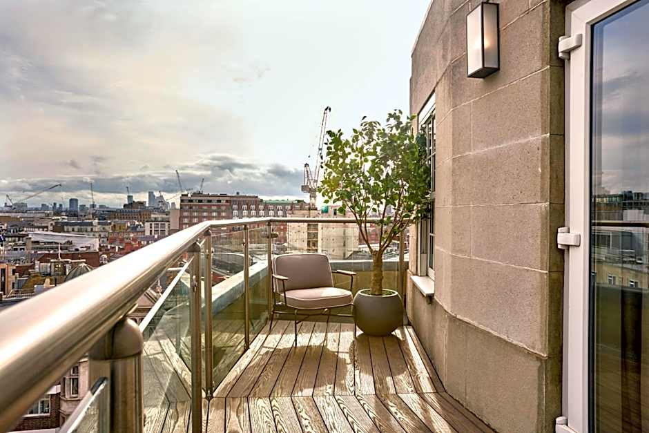 Radisson Blu Hotel, London Bond Street