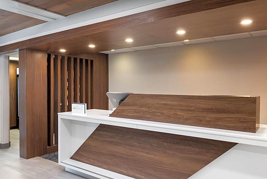 Holiday Inn Express Portland South - Lake Oswego By IHG