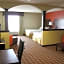 Holiday Inn Express Hotel & Suites Chicago-Algonquin