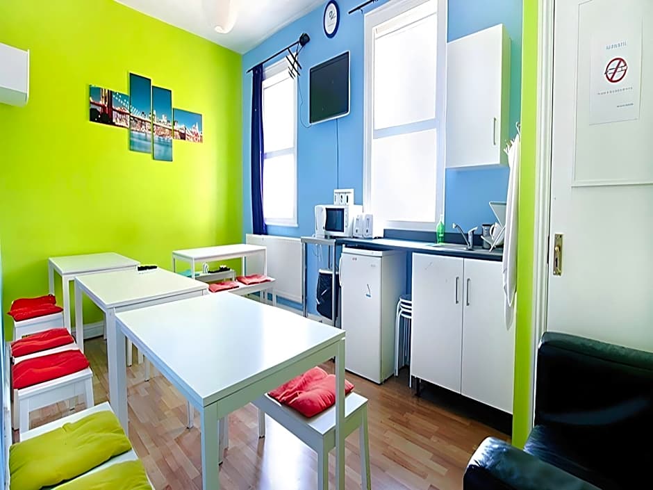 NX London Hostel