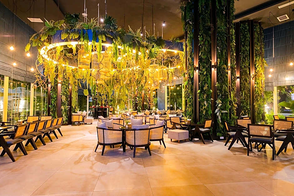 Muong Thanh Grand Ha Long Hotel