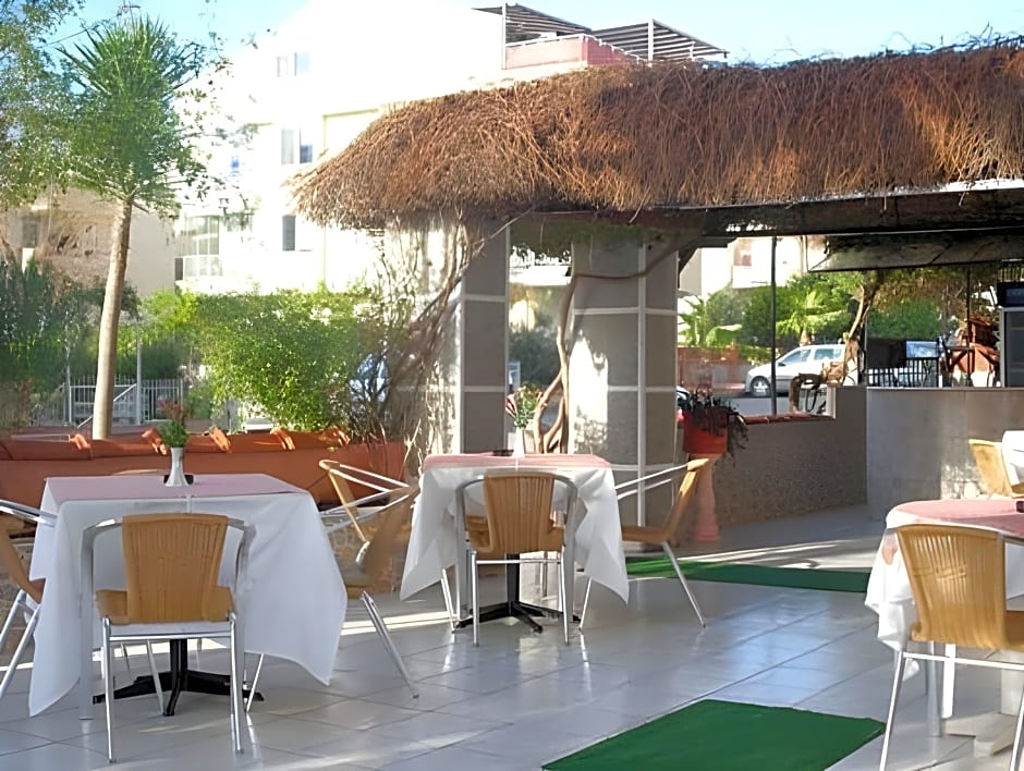 Sherwood Premio Hotel