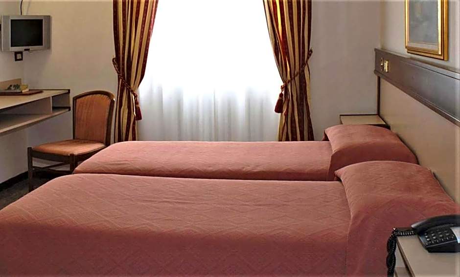 Bes Hotel Papa San Pellegrino Terme