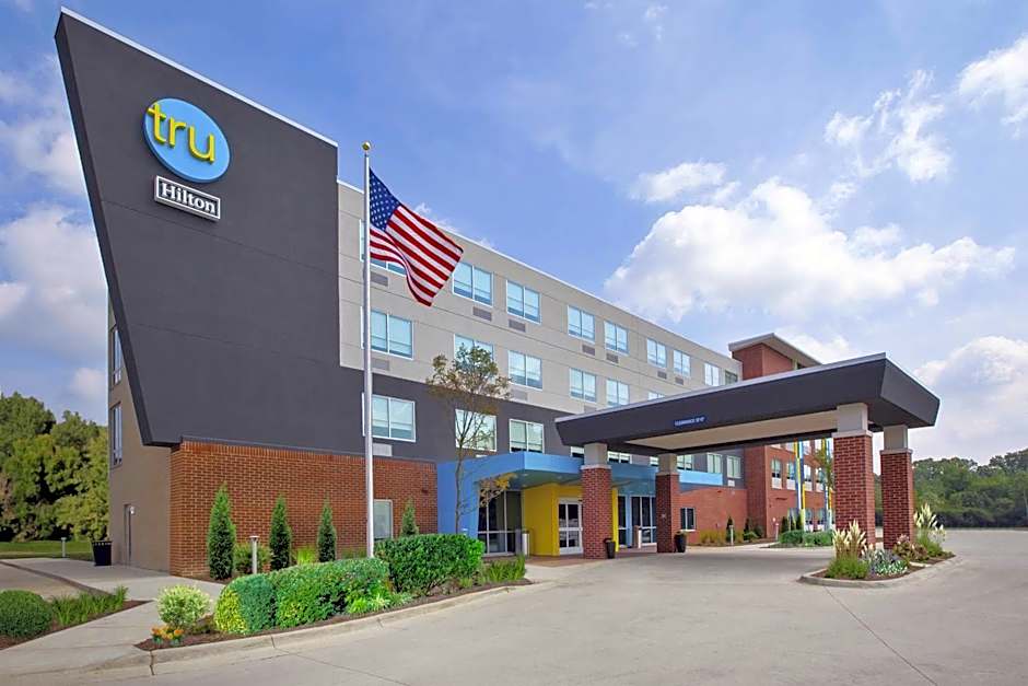 Tru by Hilton Jackson, MI
