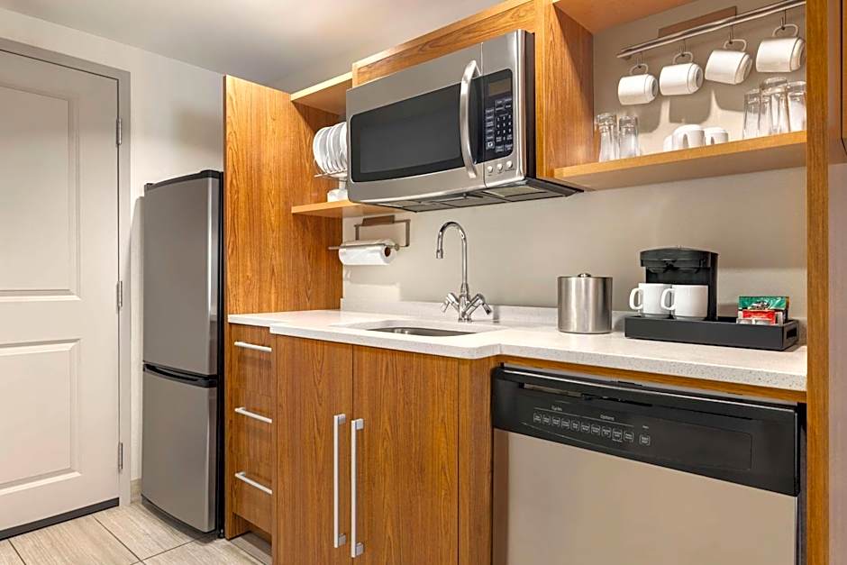 Home2 Suites By Hilton Denver West / Federal Center