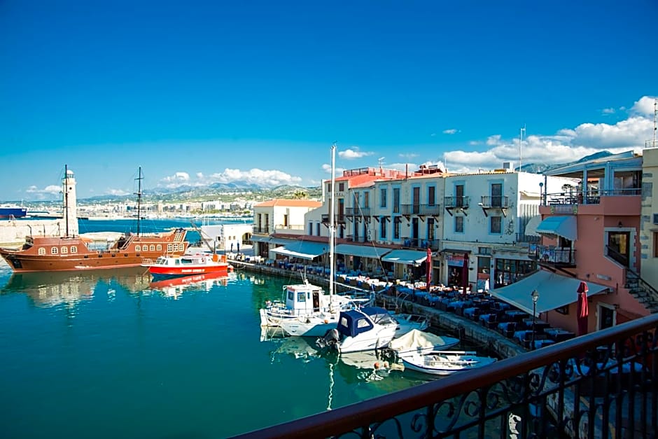 Porto Enetiko Suites