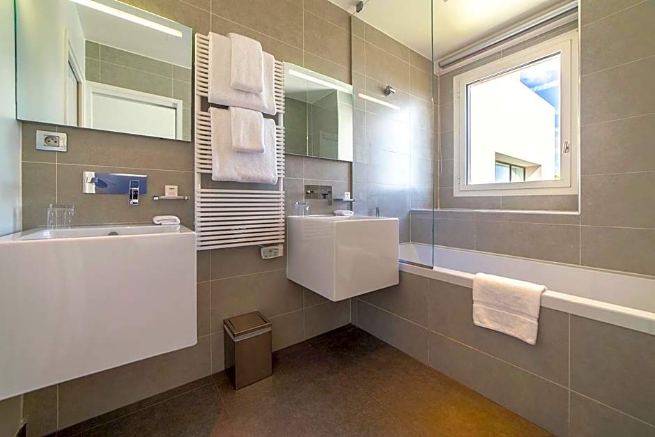 Kube Hotel St Tropez