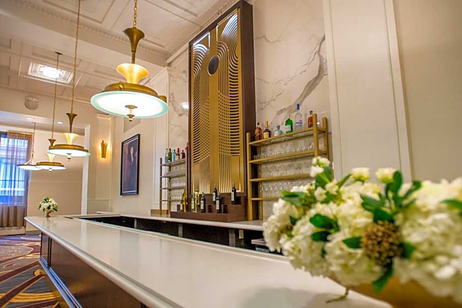 Magnolia Hotel Denver, a Tribute Portfolio Hotel