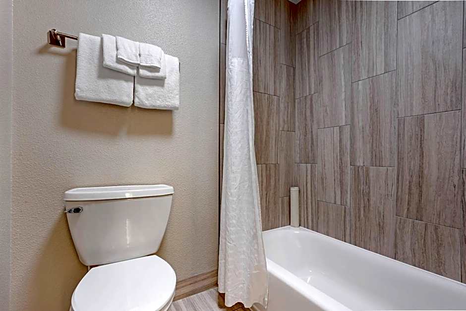 Elizabeth Oceanfront Suites, an Ascend Collection Hotel