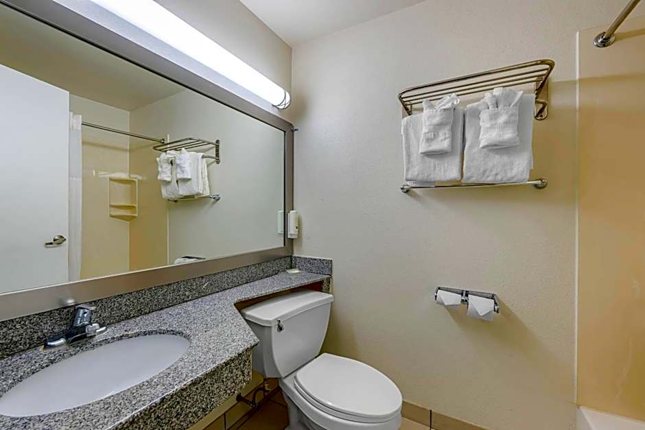 Quality Inn Enola - Harrisburg