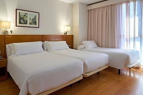 Twin Room with Extra Bed