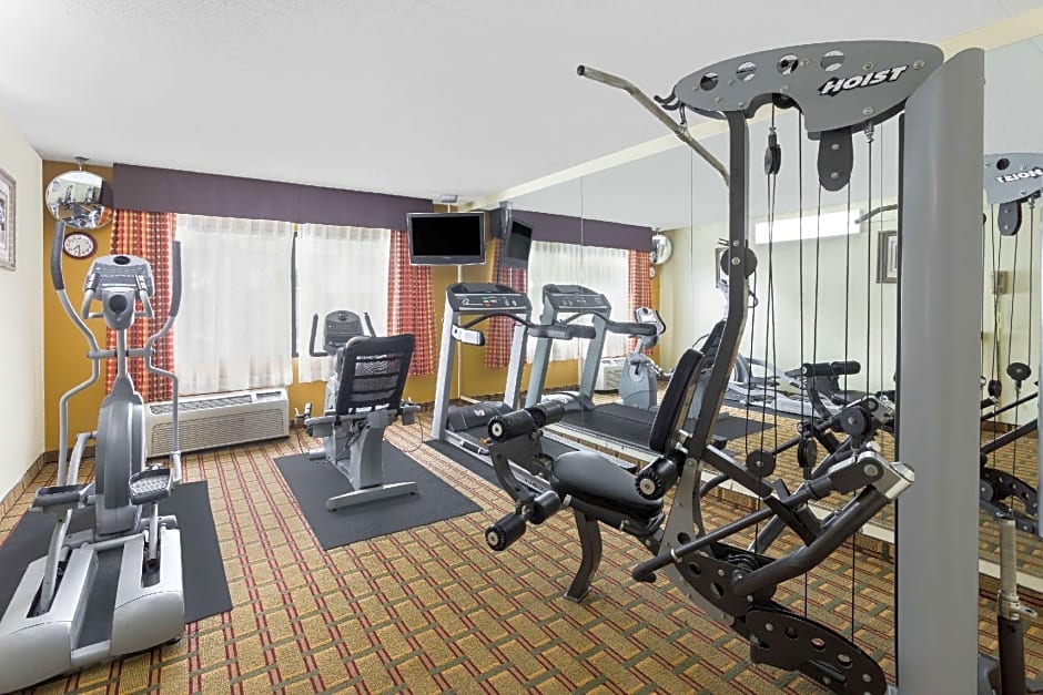 Ramada Asheville Se – Asheville, NC