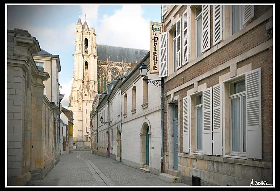 Hotel Le Prieuré et La Résidence