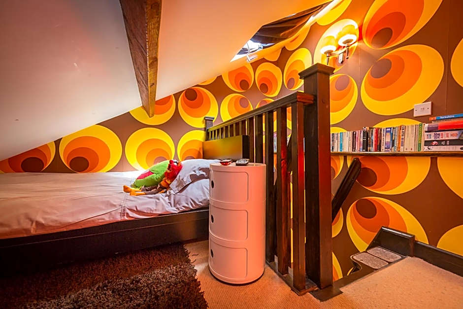 Trembling Madness Apartments