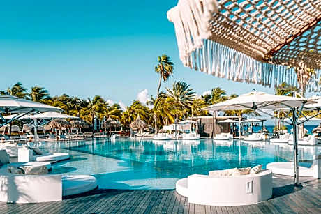 Van der Valk Plaza Beach & Dive Resort Bonaire