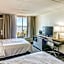 Holiday Inn Detroit Lakes - Lakefront by IHG