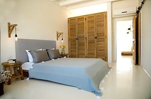 Manastir Alacati Hotel