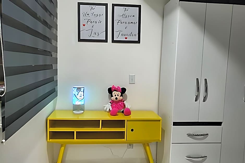 Apartamentos aconchegantes frente mar