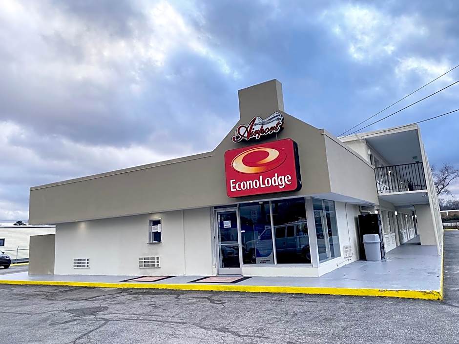 Photo 1 of 20 of Econo Lodge Airport