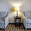 La Quinta Inn & Suites by Wyndham Mt. Pleasant