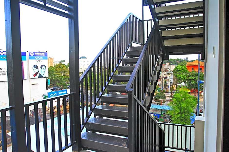 RedDoorz Plus at Pelita Guest House Balikpapan