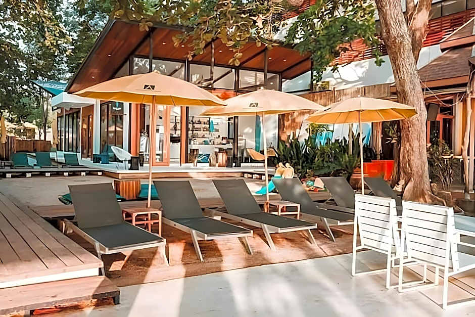 Sichon Cabana Beach Resort