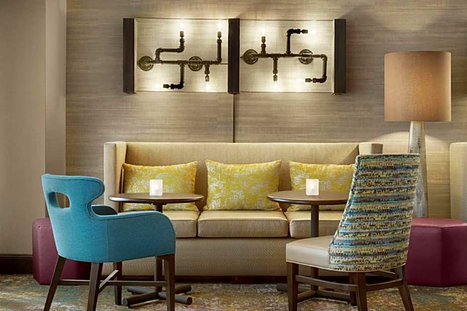 Hampton Inn By Hilton And Suites Springdale