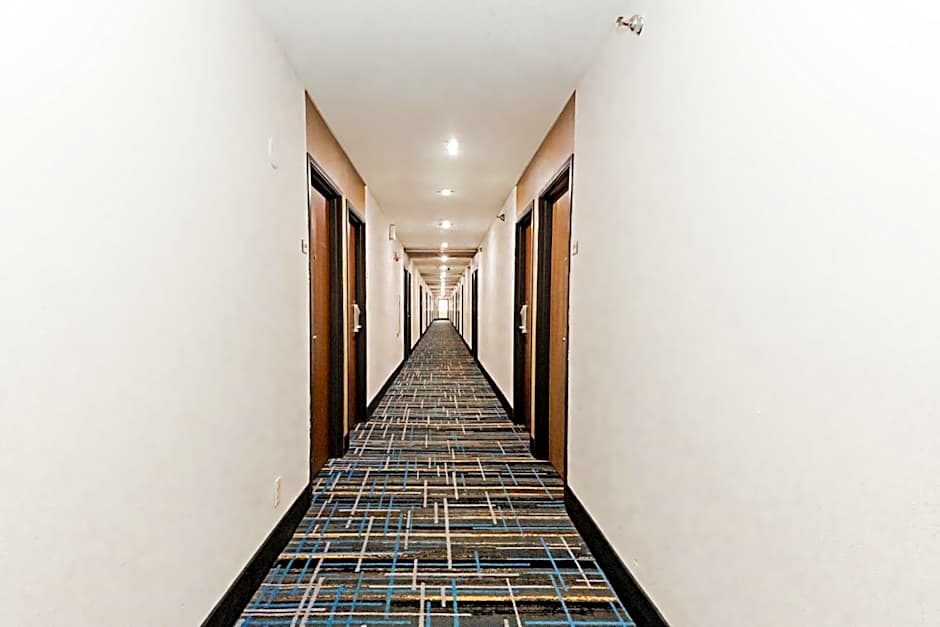 Quality Inn & Suites Marinette