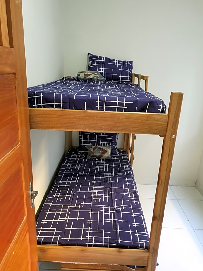 C&R Hostel Residencial