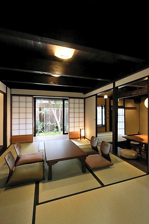 Momohana an Machiya House