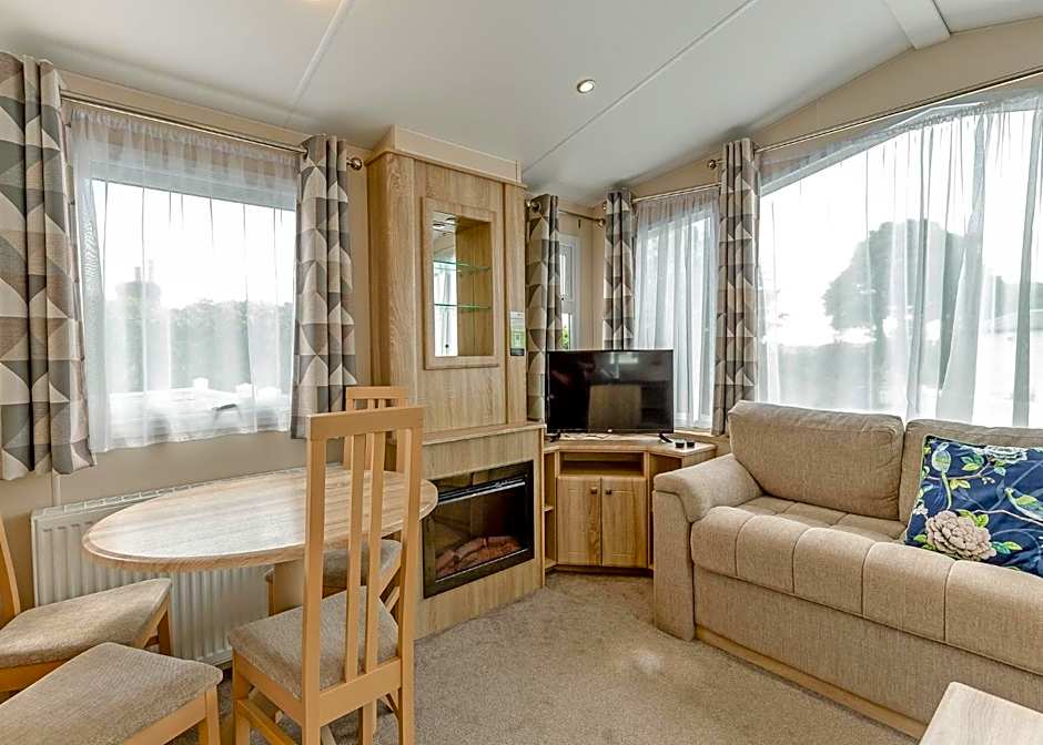 Meadow Lakes Holiday Park