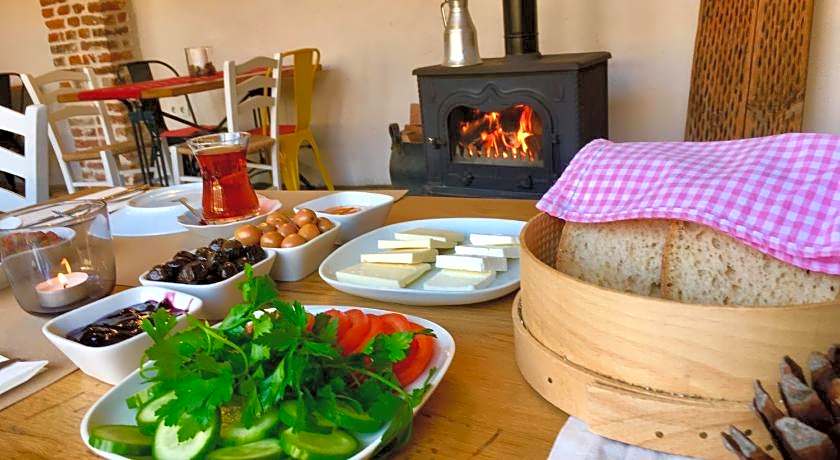 Attalos Suites Hotel