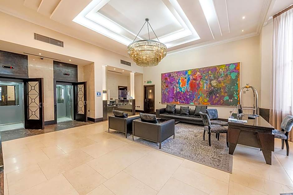 130 Queen's Gate Apartments