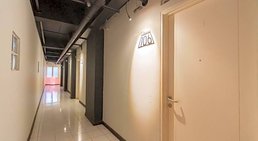 RedDoorz near Exit Toll Pasteur 5