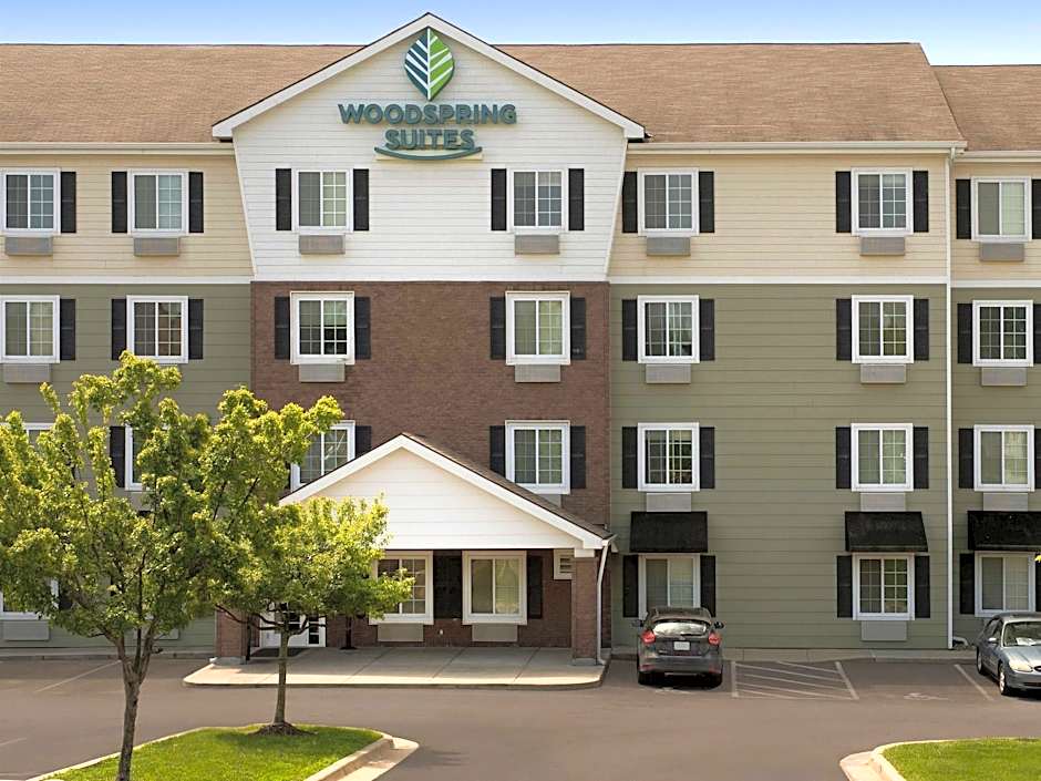WoodSpring Suites Kansas City Liberty