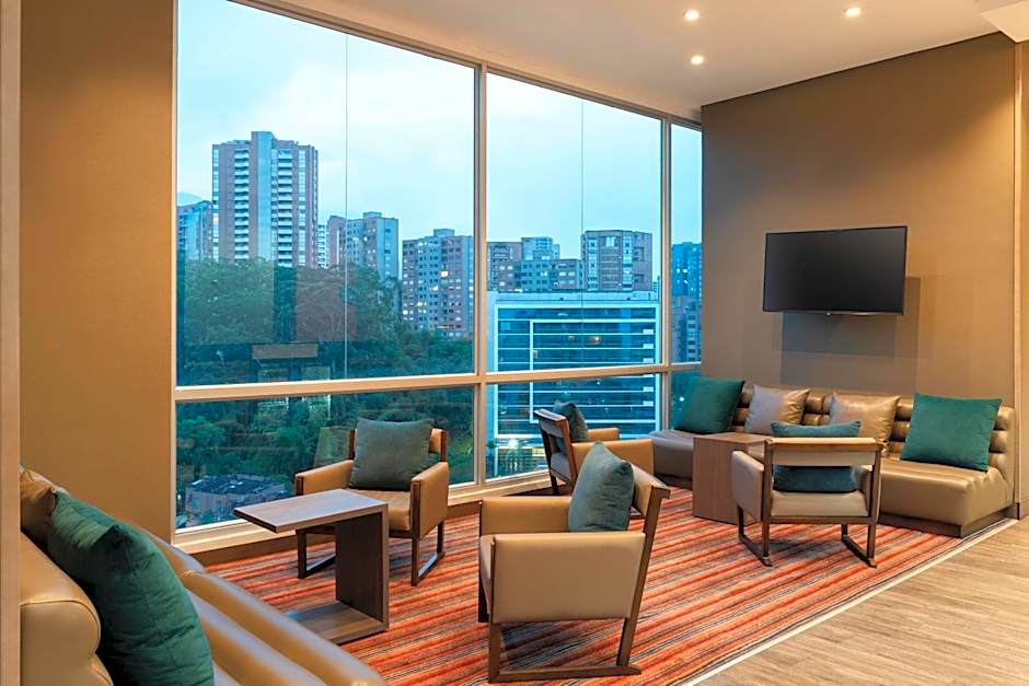 Hampton Inn By Hilton Medellin, Colombia