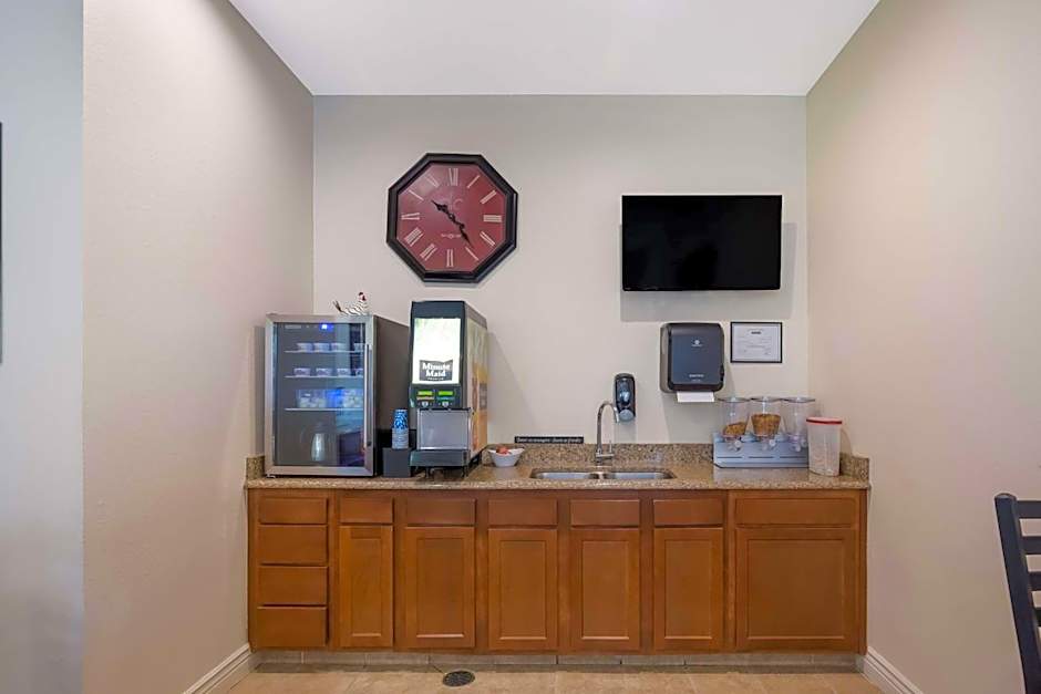 SureStay Hotel by Best Western Whittington Rend Lake