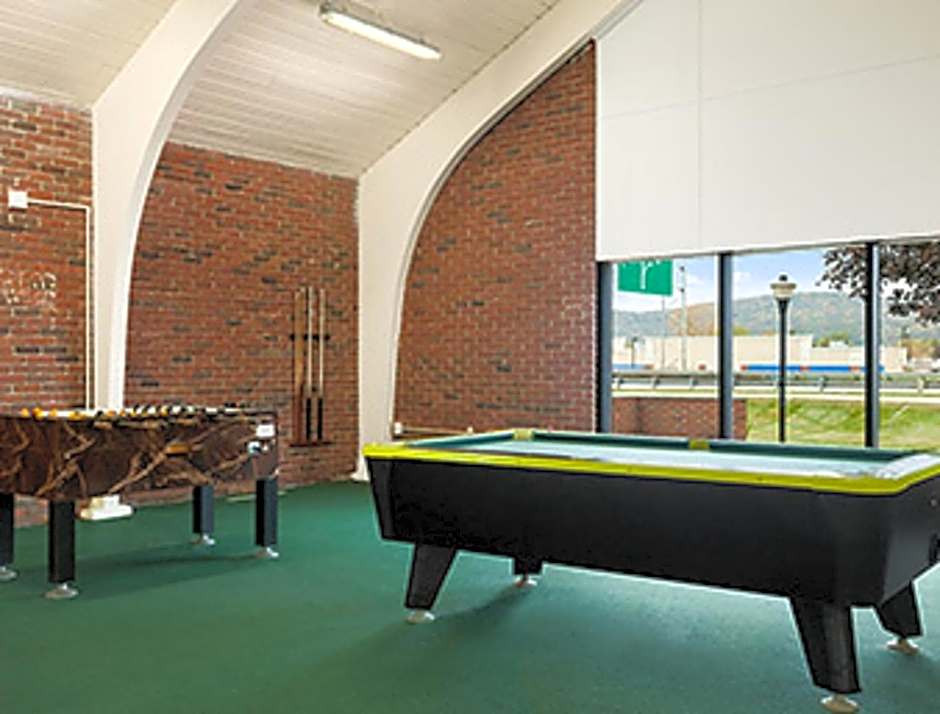 Days Inn by Wyndham Rutland/Killington Area