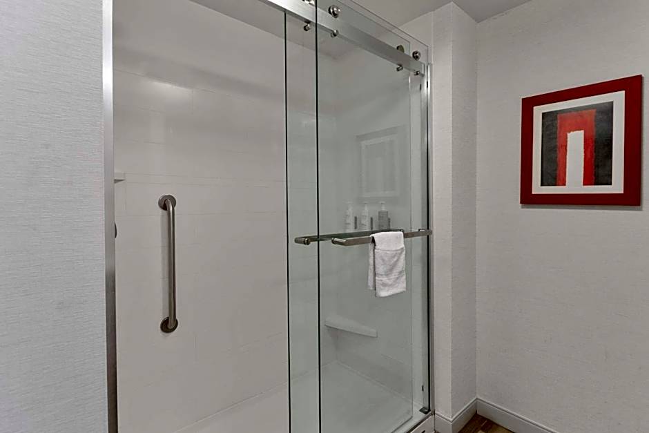 Hampton Inn And Suites By Hilton Columbus Scioto Downs, Oh