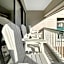 Cozy Galveston Beach Front Condo