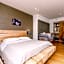 Ca'Luna Guest House