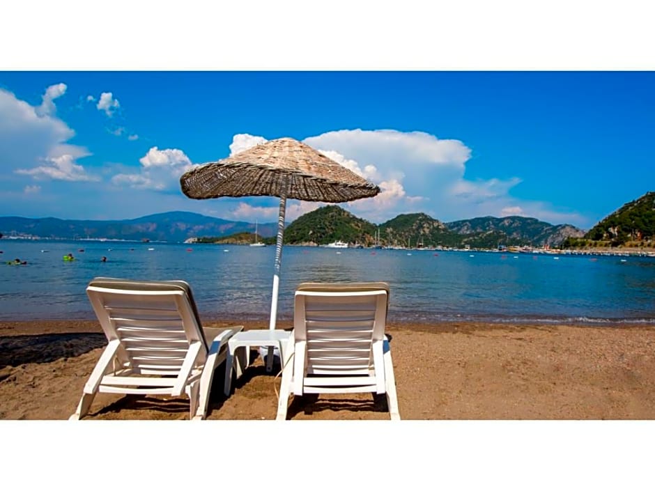 Munamar Beach Residence