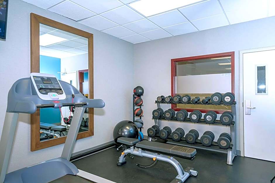 Hampton Inn By Hilton Hays