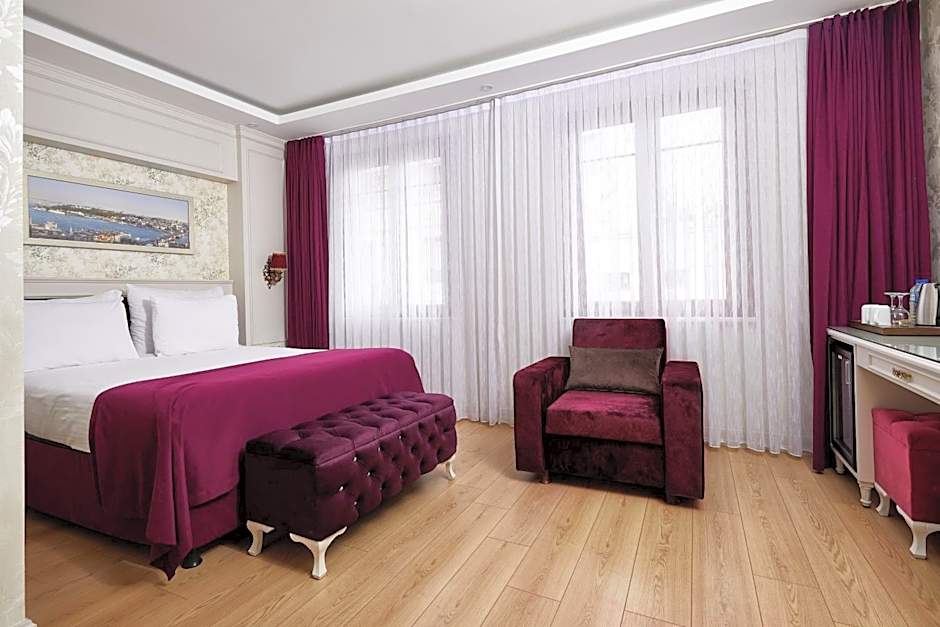 Albinas Hotel Old City