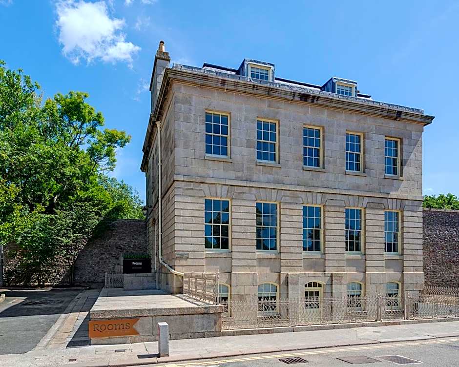 Admiral's House by Maison Pierre