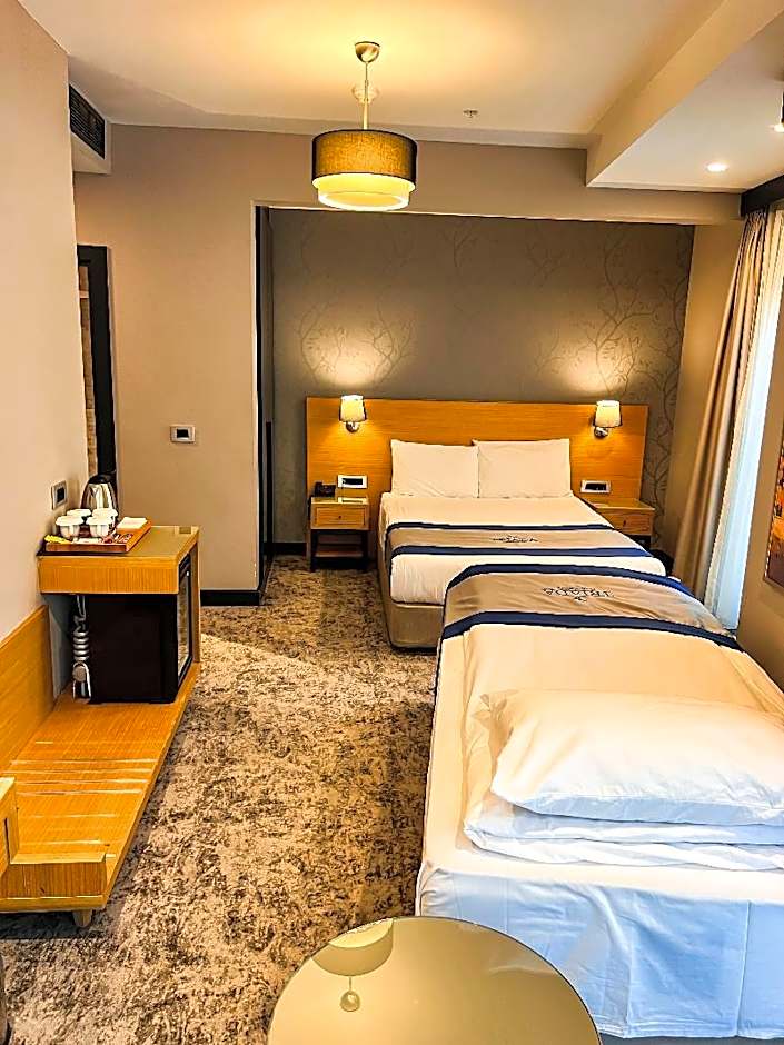 Triada Hotel Karakoy
