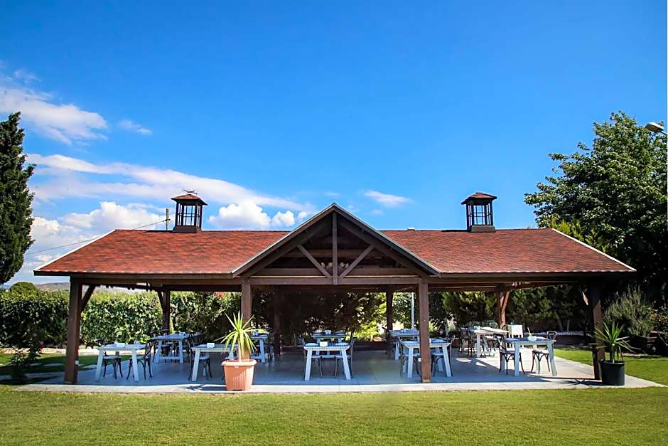 Enki Suess Alaçatı