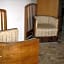 Hotel Triana e Tyche