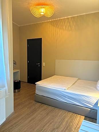Single Room with Terrace